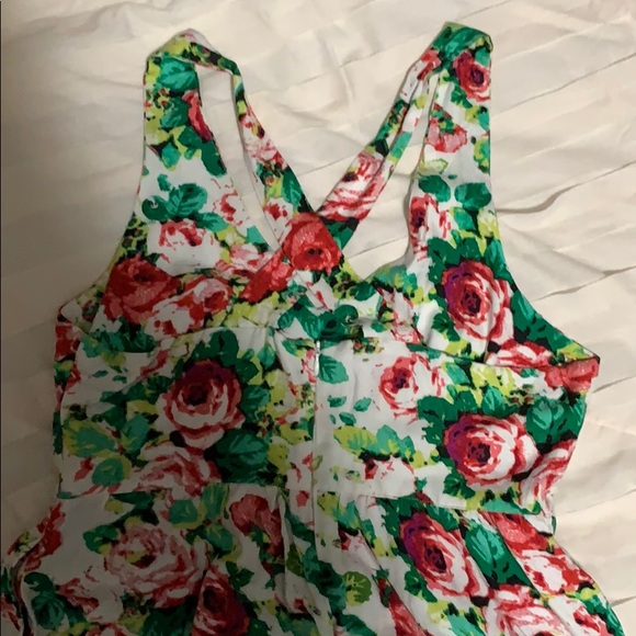 Floral Dress - Picture 4 of 4